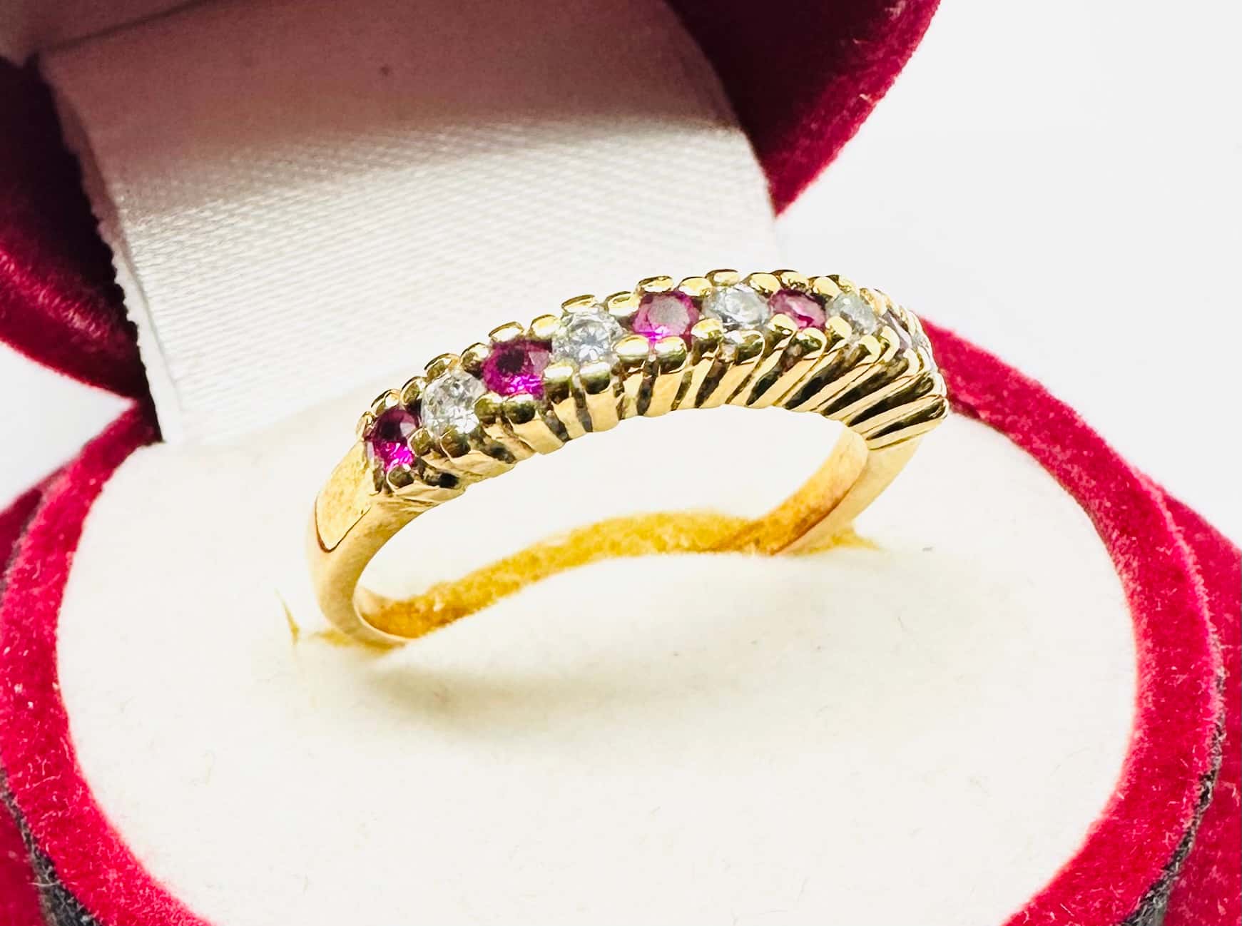 ANILLO ORO 18K CON 11 PIEDRAS